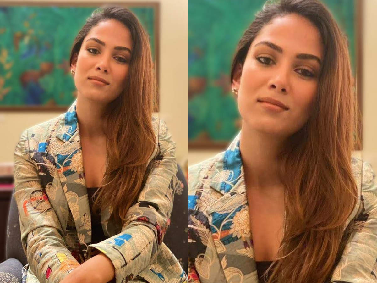 Mira Rajput Kapoor Nails The Winter Blazer Look Like A Boss Times Of India