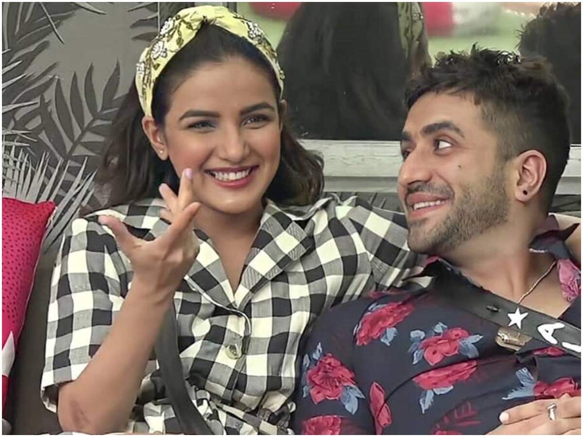 Jasmin Bhasin: Exclusive! Jasmin Bhasin to enter the Bigg Boss house again! - Times of India