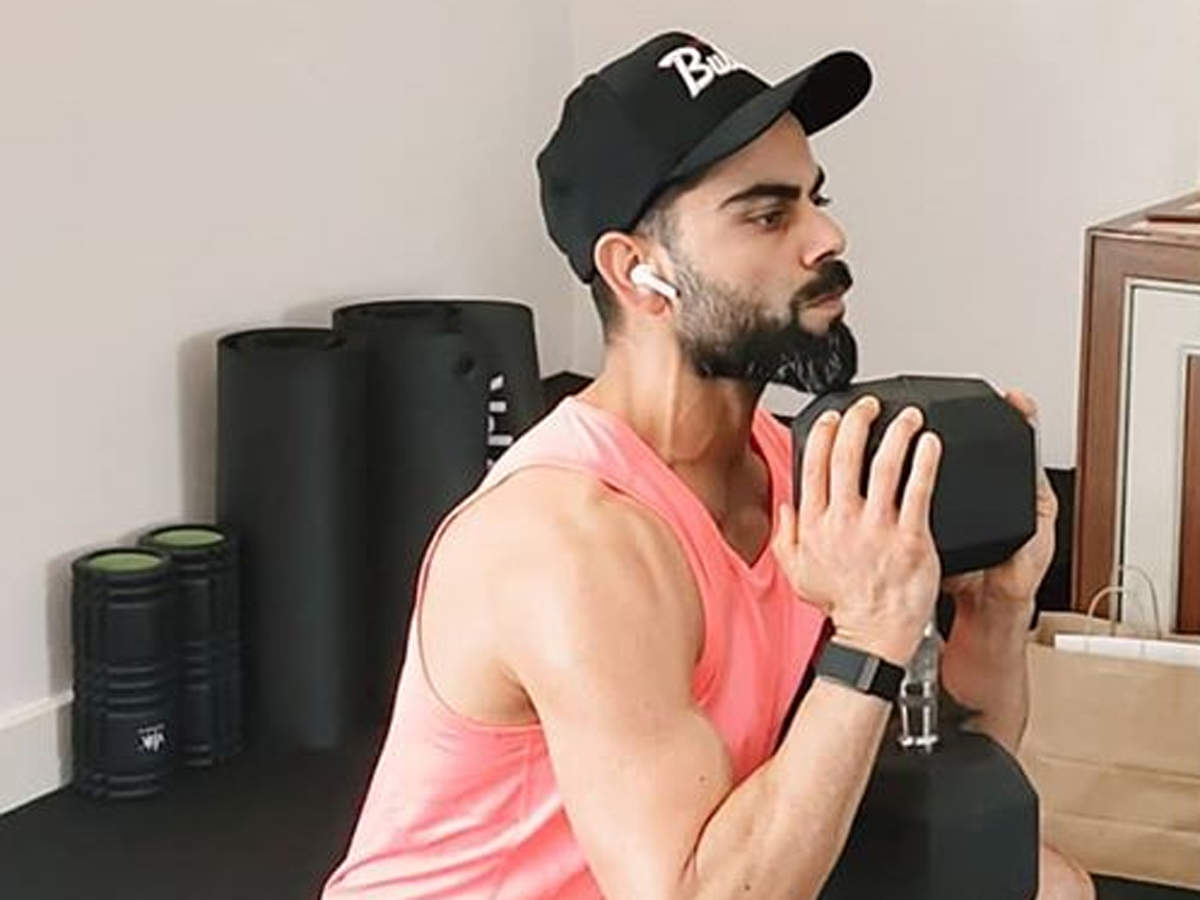 India Vs England Virat Kohli Sweats It Out Inside Hotel Room Ahead Of Test Series Cricket 2089