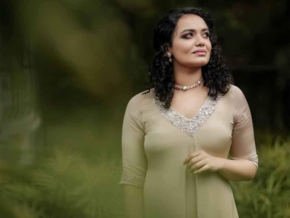 Singer Jyotsna shows stunning transformation in weight loss pictures | Malayalam Movie News - Times of India