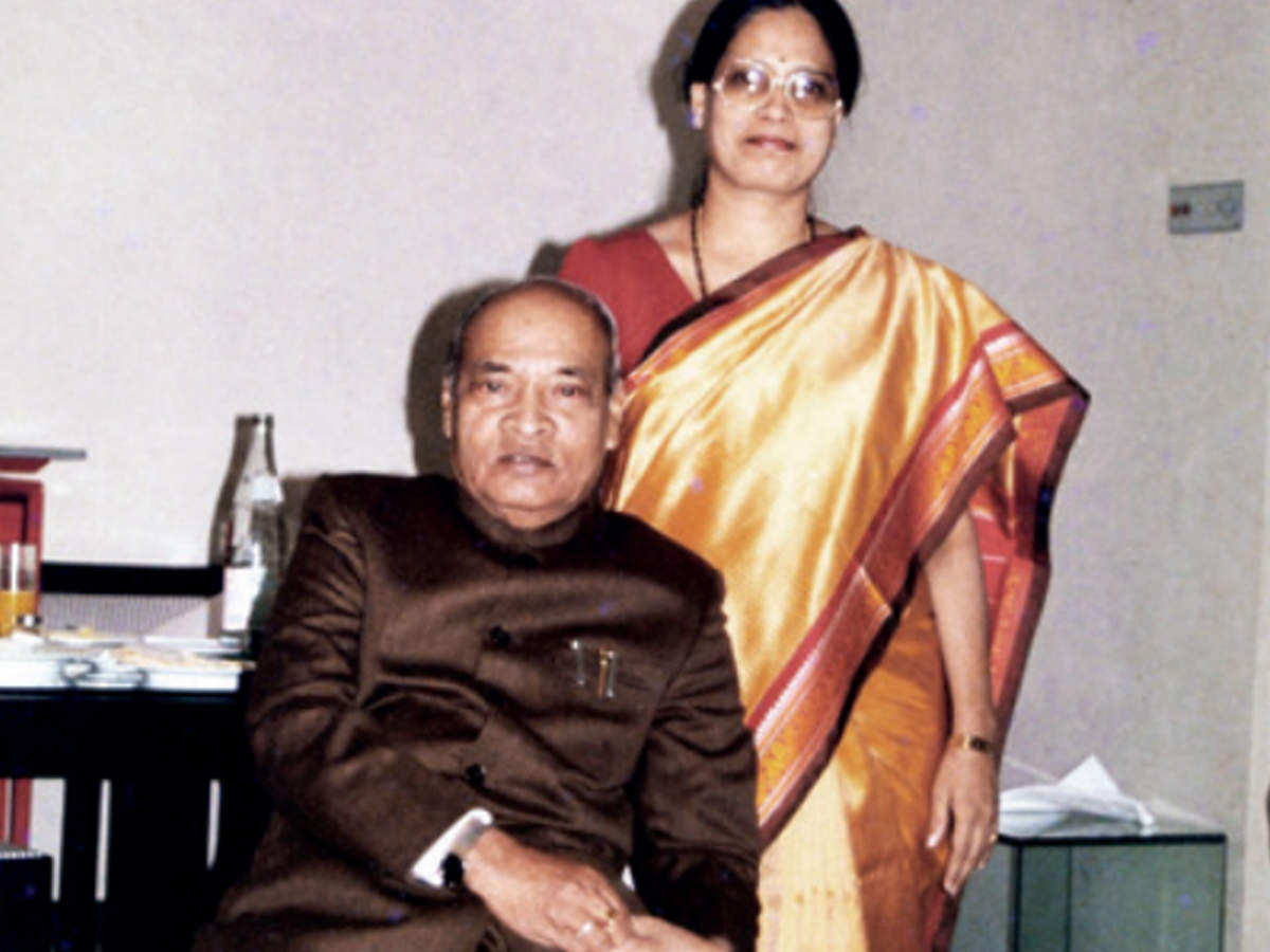 Vani Devi with PV Narasimha Rao