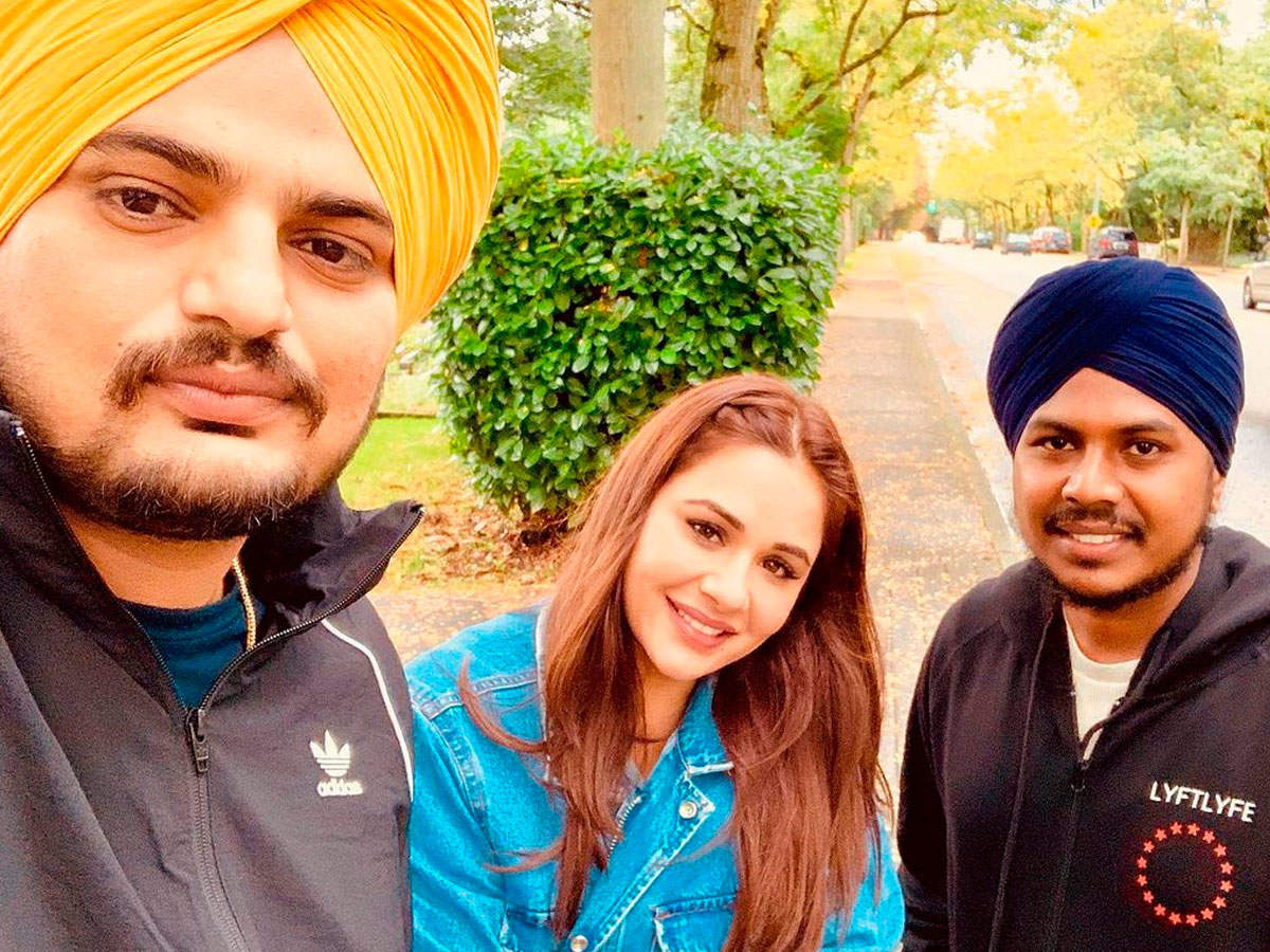 THIS is when the first look of Sidhu Moosewala's 'Yes I Am Student' will be  out | Punjabi Movie News - Times of India