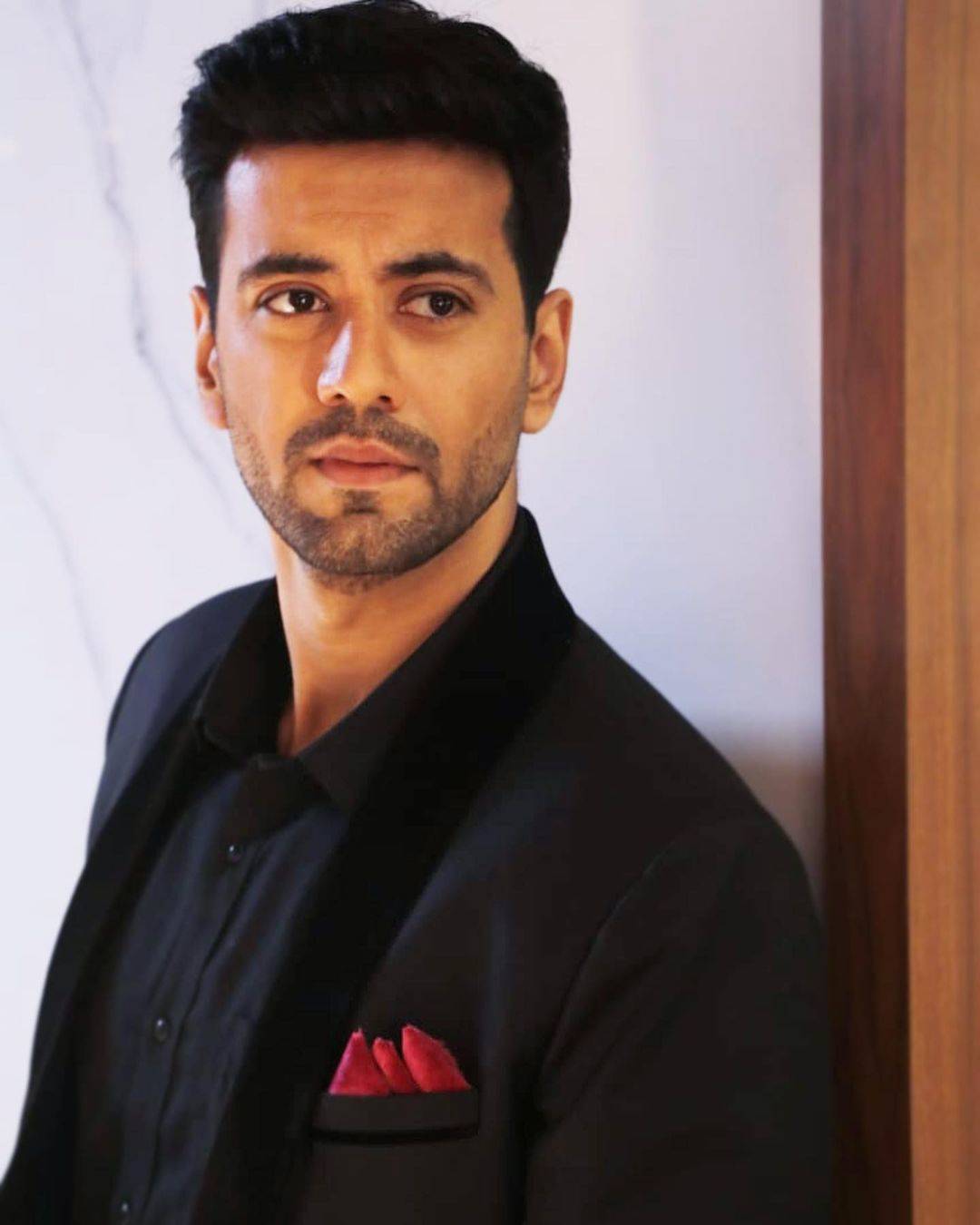 TV heroes don't have volume of performances: Karanvir Sharma - Times of  India