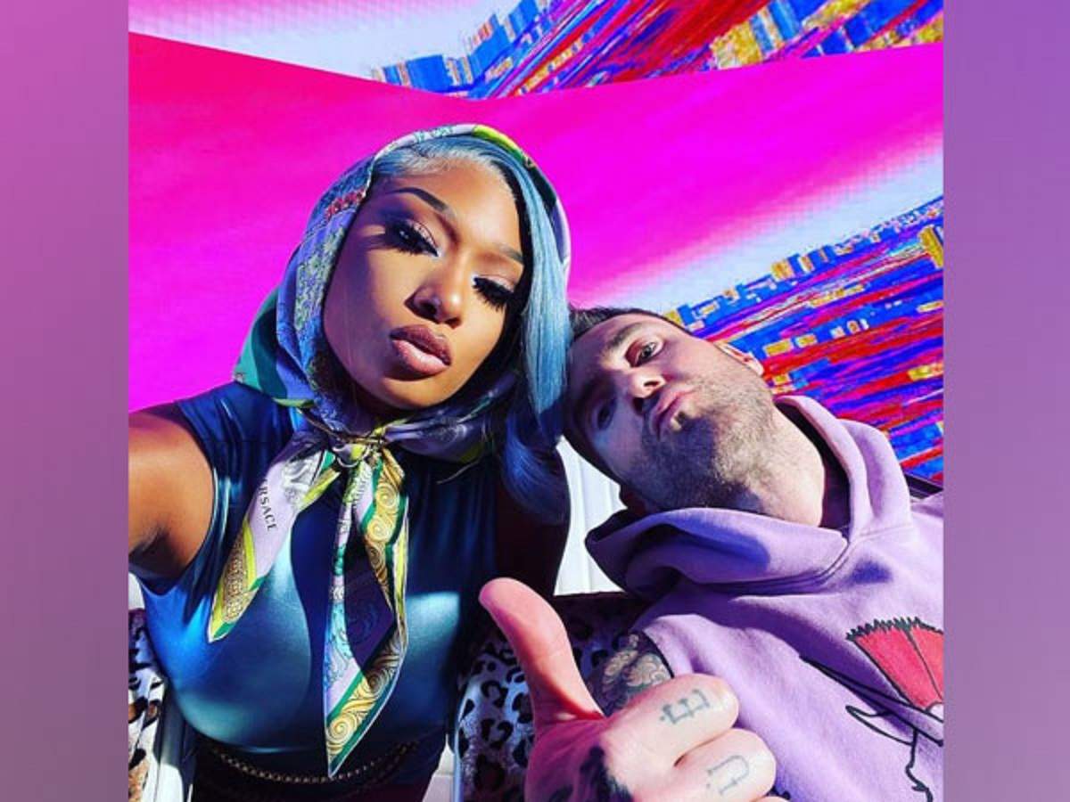 Maroon 5 - Beautiful Mistakes (lyrics) ft. Megan Thee Stallion, Maroon 5 -  Beautiful Mistakes (lyrics) ft. Megan Thee Stallion ▻ Follow : Illusion  Vibes  ▻ Follow : Maroon 5, By Illusion  Vibes