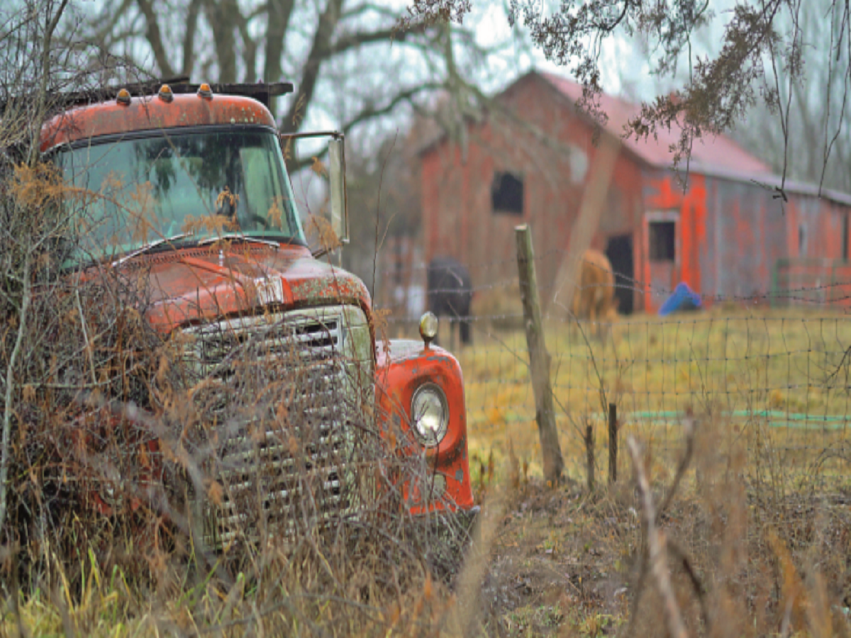 An abandoned truck at a farm in rural Missouri, one of the stops on Pain’s journey