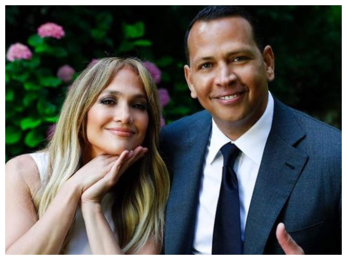 Alex Rodriguez Sails Away For Birthday Following Split With J-Lo