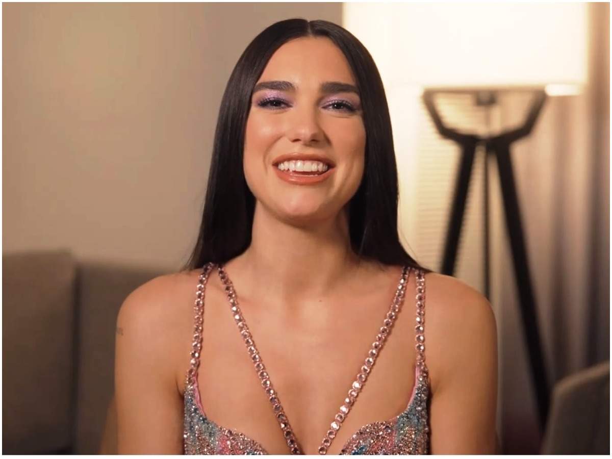 Grammys 2021: Watch Dua Lipa Perform Three Costume Changes Over Two Songs
