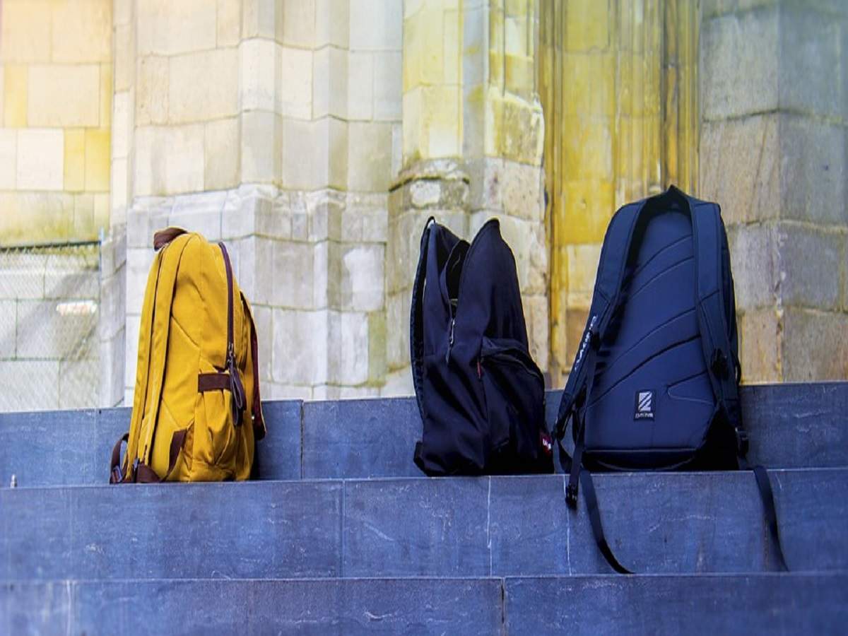 backpack for women under 500