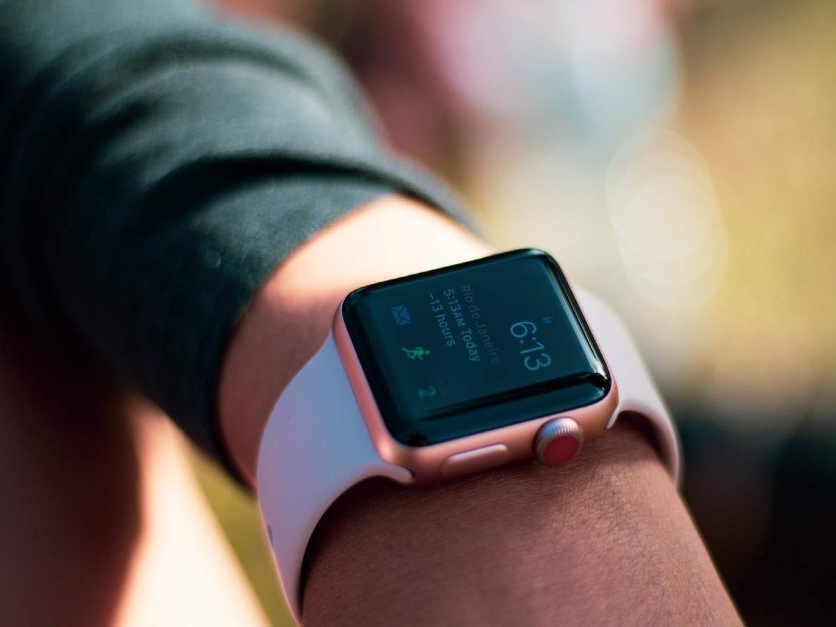 Onderverdelen Slim het doel Amazon Sale Offers: Get Up To 70% Off On Smart Watches From Amazfit, Noise  And Crossbeats | Most Searched Products - Times of India