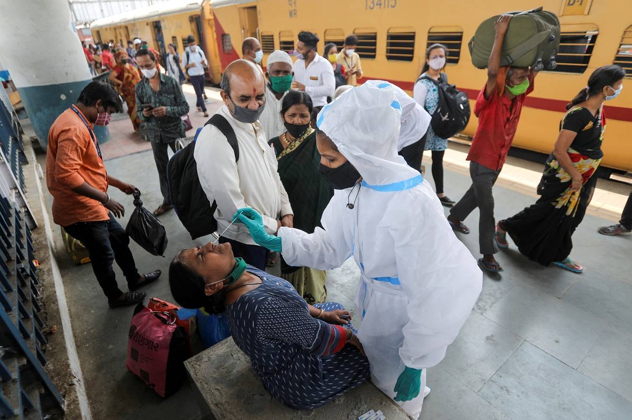 India records 1,03,558 new cases, biggest single-day spike since Covid outbreak - Times of India