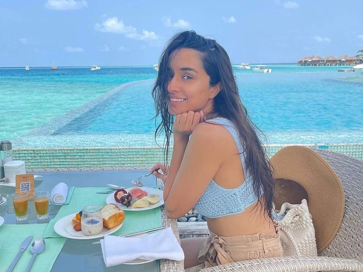 Photo: Shraddha Kapoor enjoys breakfast in the Maldives with a serene view | Hindi Movie News - Times of India