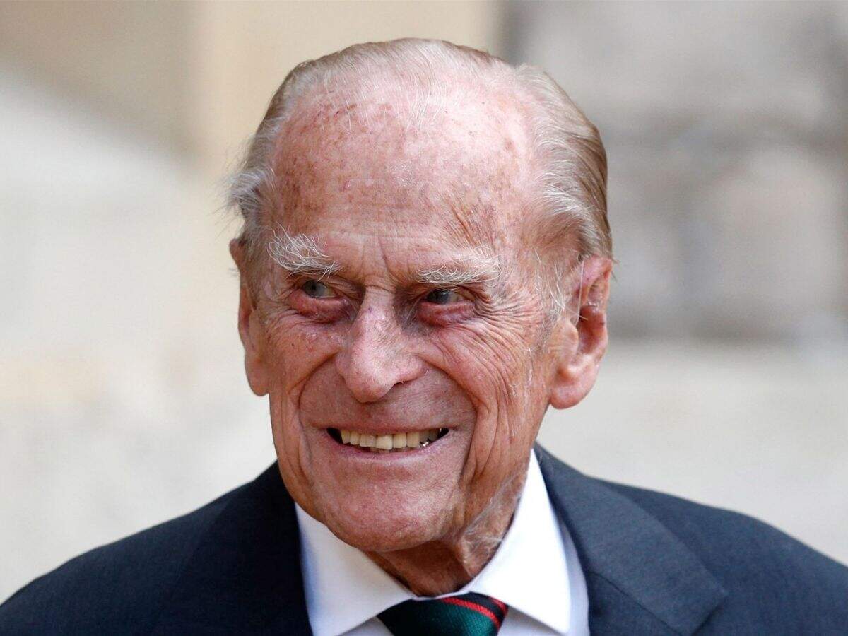 Prince Philip, husband of Queen Elizabeth II dies at 99 - Vimarsana News