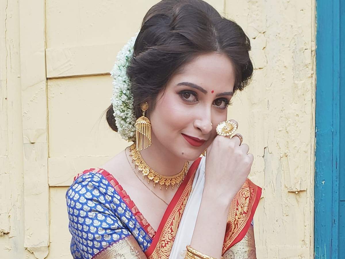 I used to fight with my brother for sweets and new calendars: Shreema  Bhattacherjee - Times of India