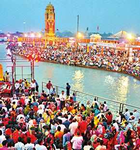 As per tradition, seers from established akharas and  monastic seats visit Ayodhya on Ram Navami, falling on April 21