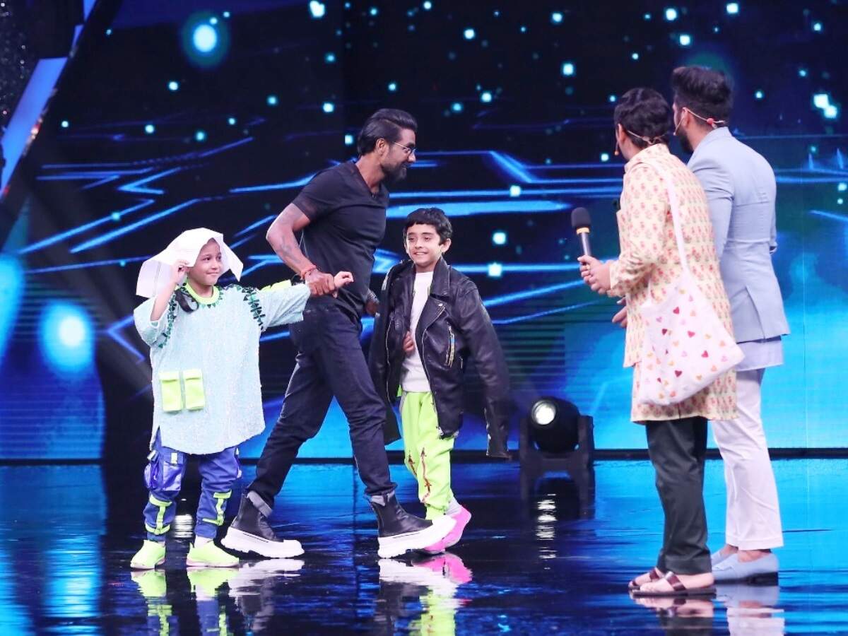 Super Dancer Chapter 4: Impressed with Sanchit Chanana and Florina Goggoi, Remo D'Souza says he's 'taking them home' - Vimarsana News