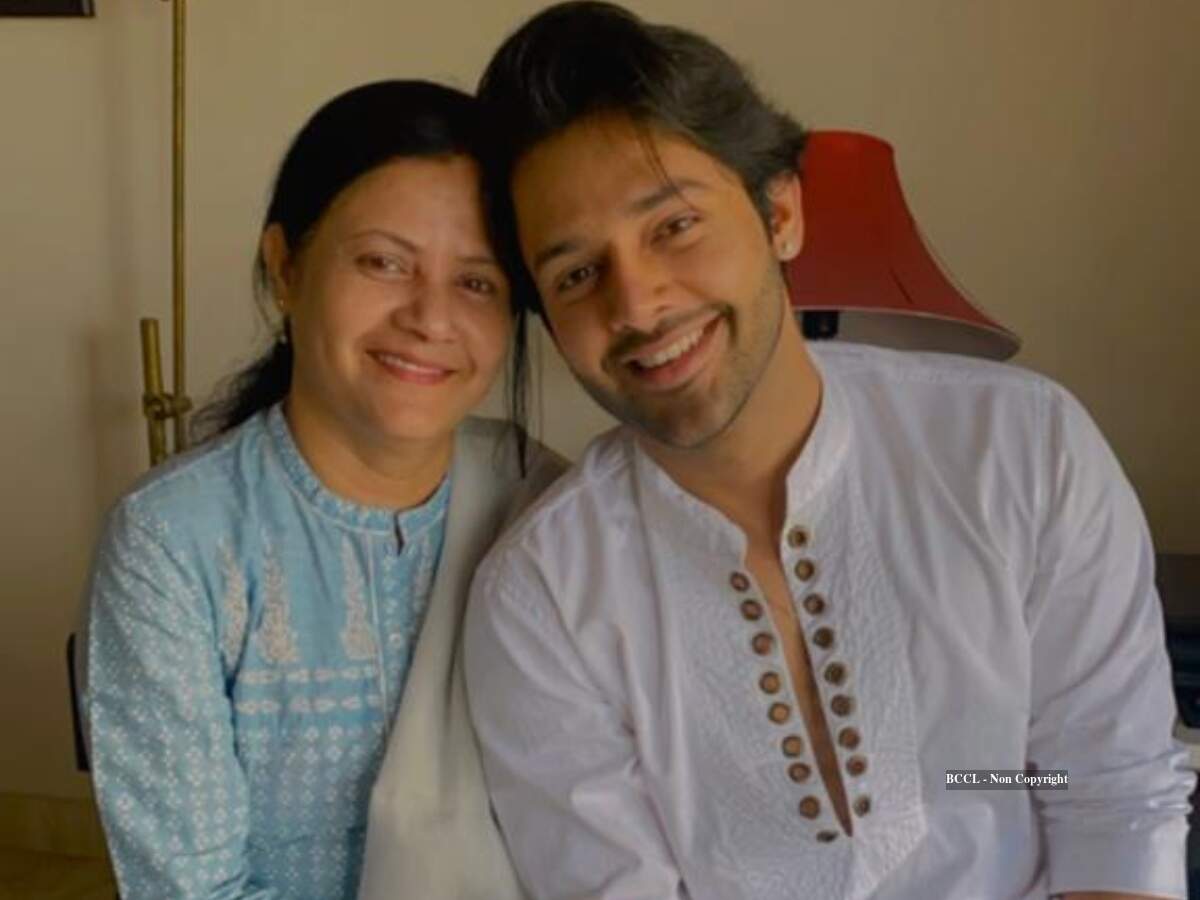 Singer Stebin Ben: I have dedicated tons of songs to my mom; we're super close | Hindi Movie News - Vimarsana News