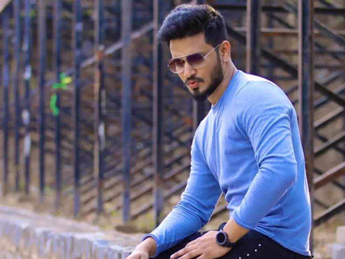 Actor Nikhil Siddhartha stopped by Hyderabad cops during medicine run: I thought medical emergencies are allowed, he says | Telugu Movie News - Times of India