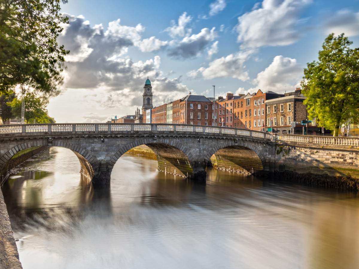 Ireland is once more going to welcome non-essential international travellers