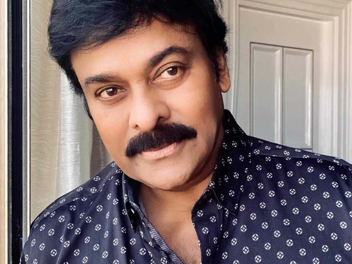 Megastar Chiranjeevi on Twitter Here is the unseen still of Boss  KChiruTweets  Any guesses of movie name with tag   HBDMegastarChiranjeevi httpstco87oK2p2Twt  Twitter
