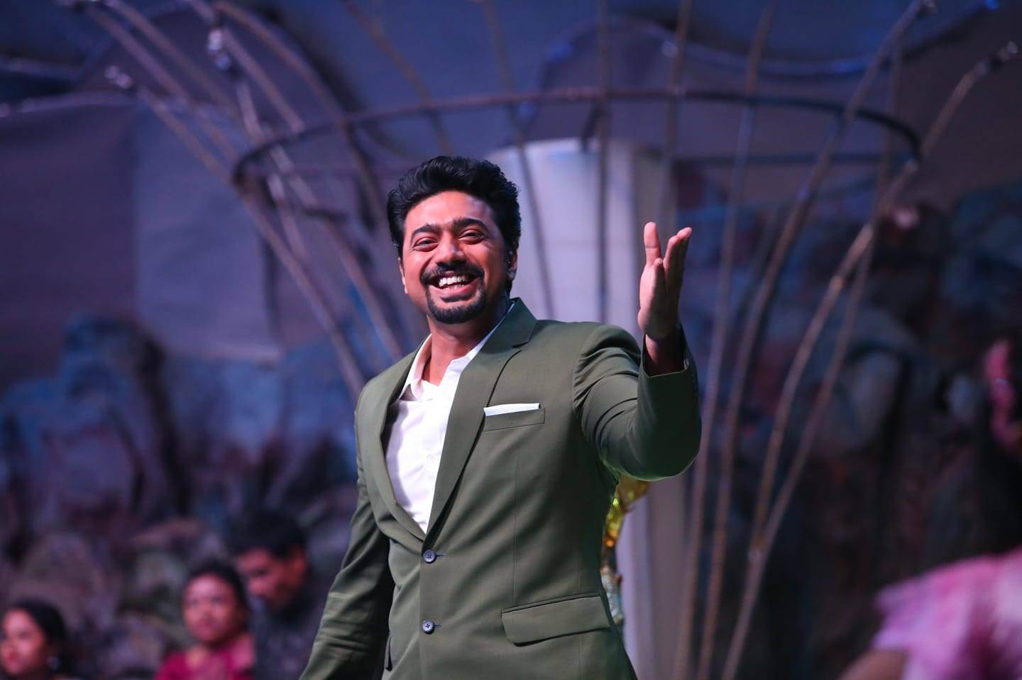 Dev to star in a family drama | Bengali Movie News - Times of India