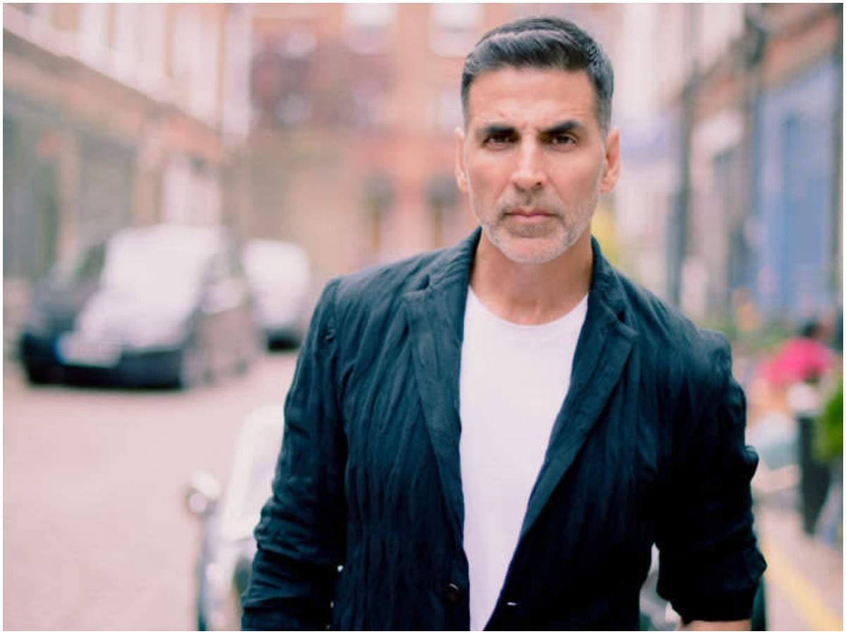 Akshay Kumar calls out fake news | Hindi Movie News - Times of India