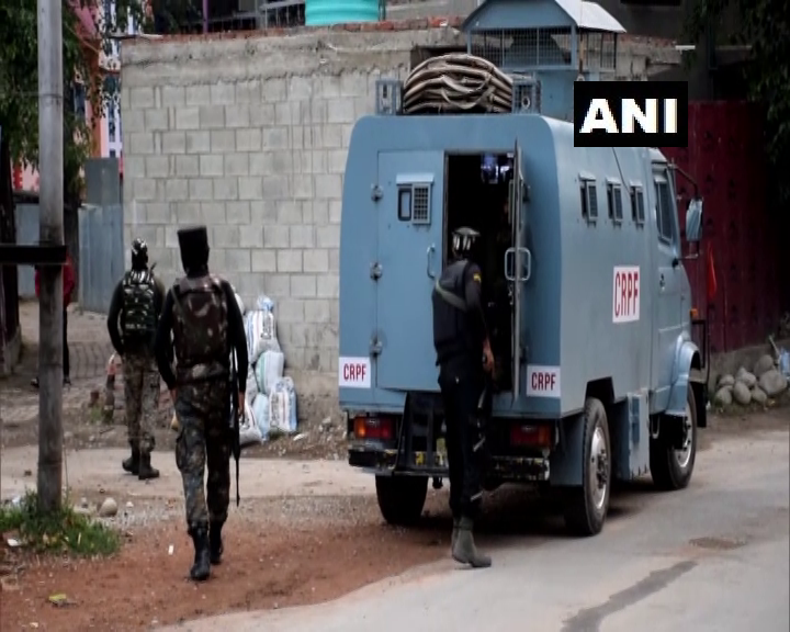 Jammu and Kashmir: An encounter is underway between terrorists and security forces in Hanjin Rajpora area of Pulwama (Visuals deferred by unspecified time: ANI)