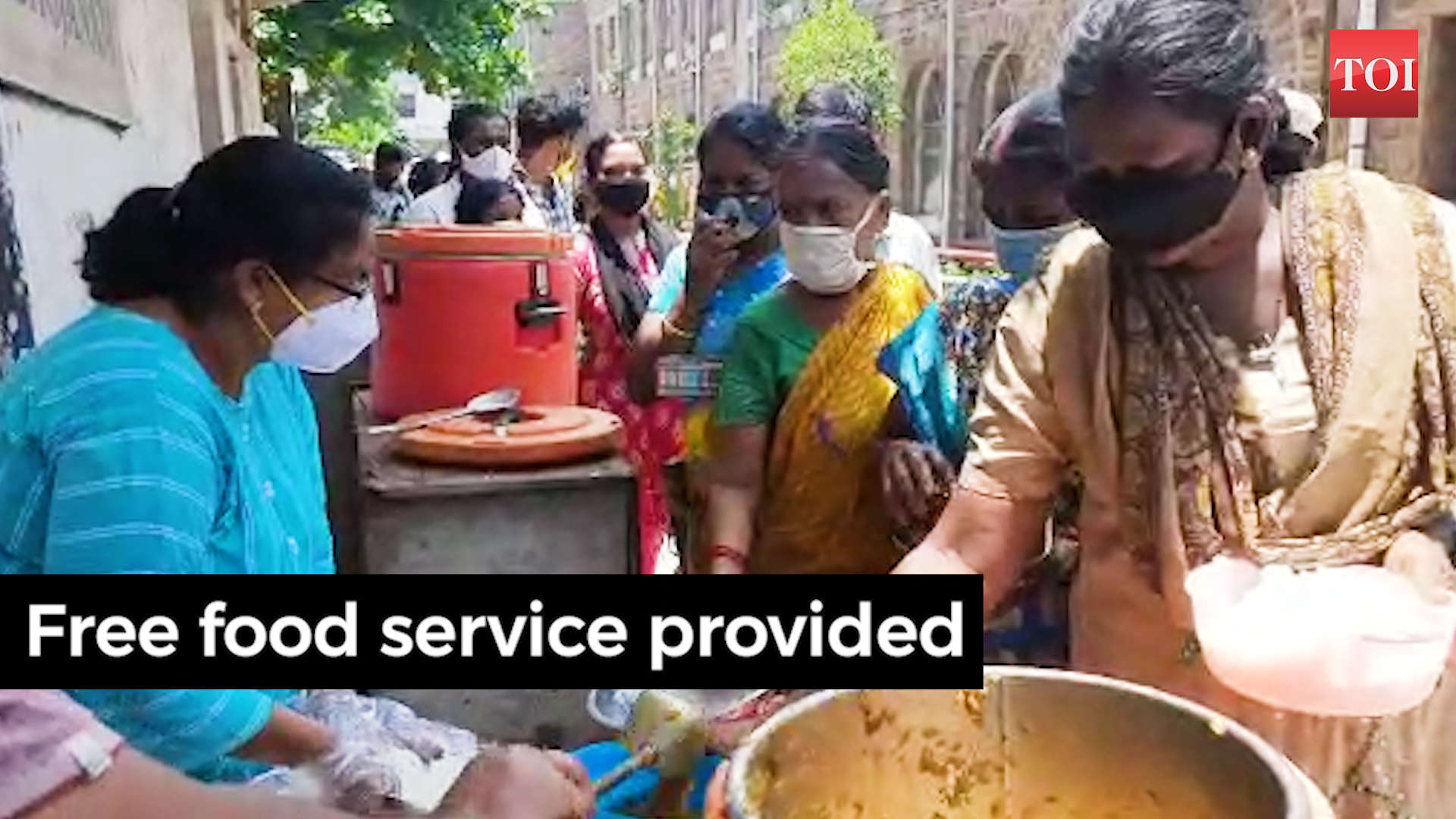 Visakhapatnam: Free food provided to patient attendants ...