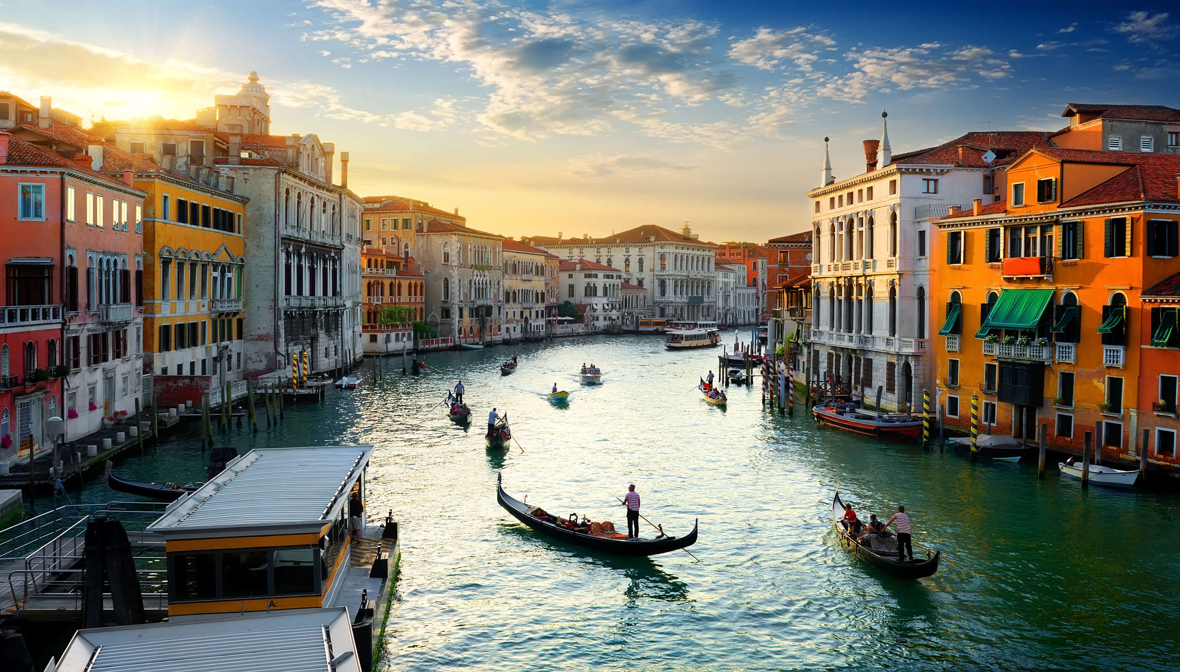 Venice manages to dodge UNESCO’s endangered list after ban on large ships