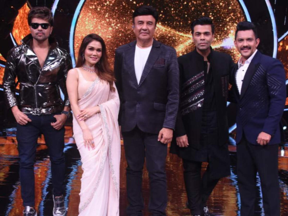 Indian Idol Season 12: Karan Johar to grace the show; designer Manish  Malhotra to dress up contestants for semi-final - Times of India