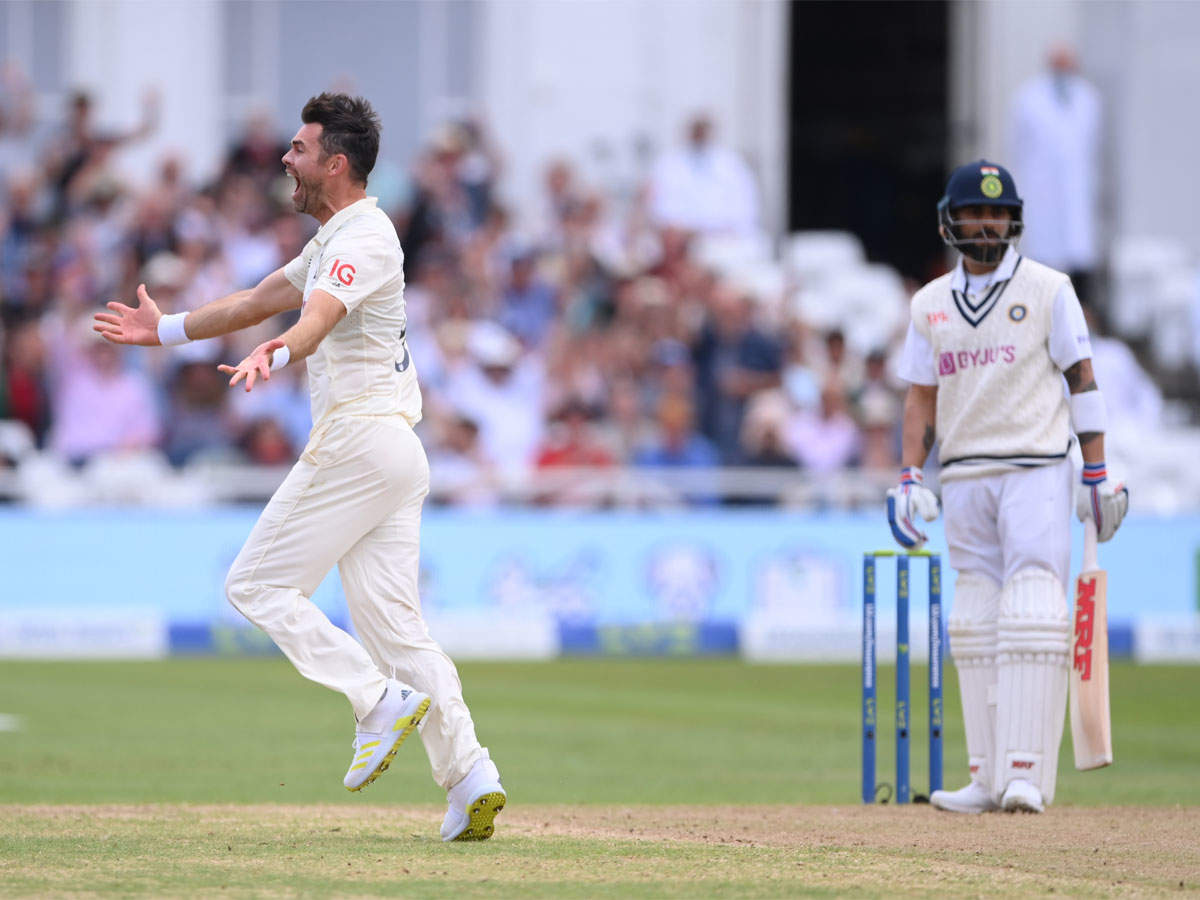 Anderson (2/15) swung the match in England's favour with successive precision deliveries that got Cheteshwar Pujara (4) and Virat Kohli (0). (Getty Images)