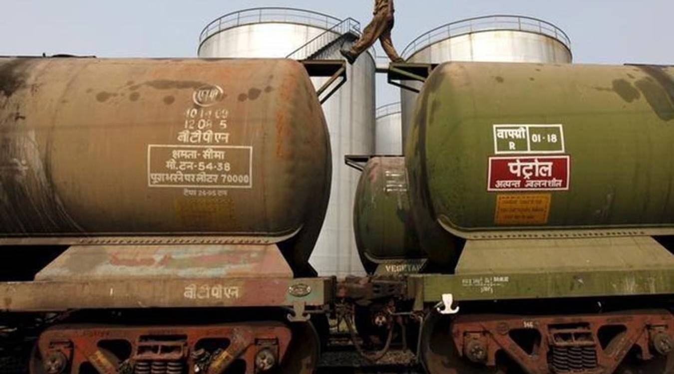 Last year, the ISPRL filled the SPRs with cheap oil and it needs to sell some of that to make way for leasing. (Representative image)