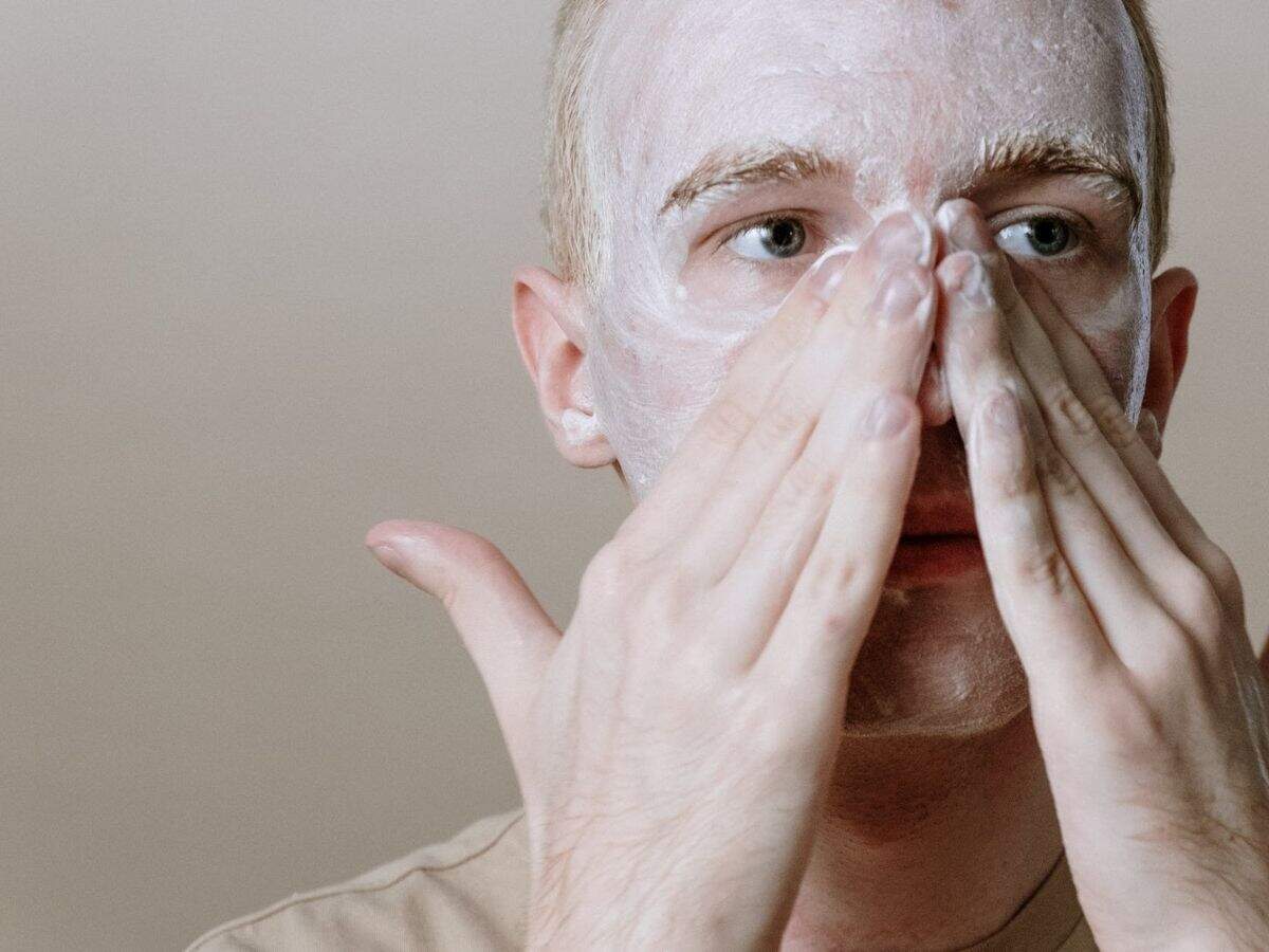 How to pick the right face wash and chemical