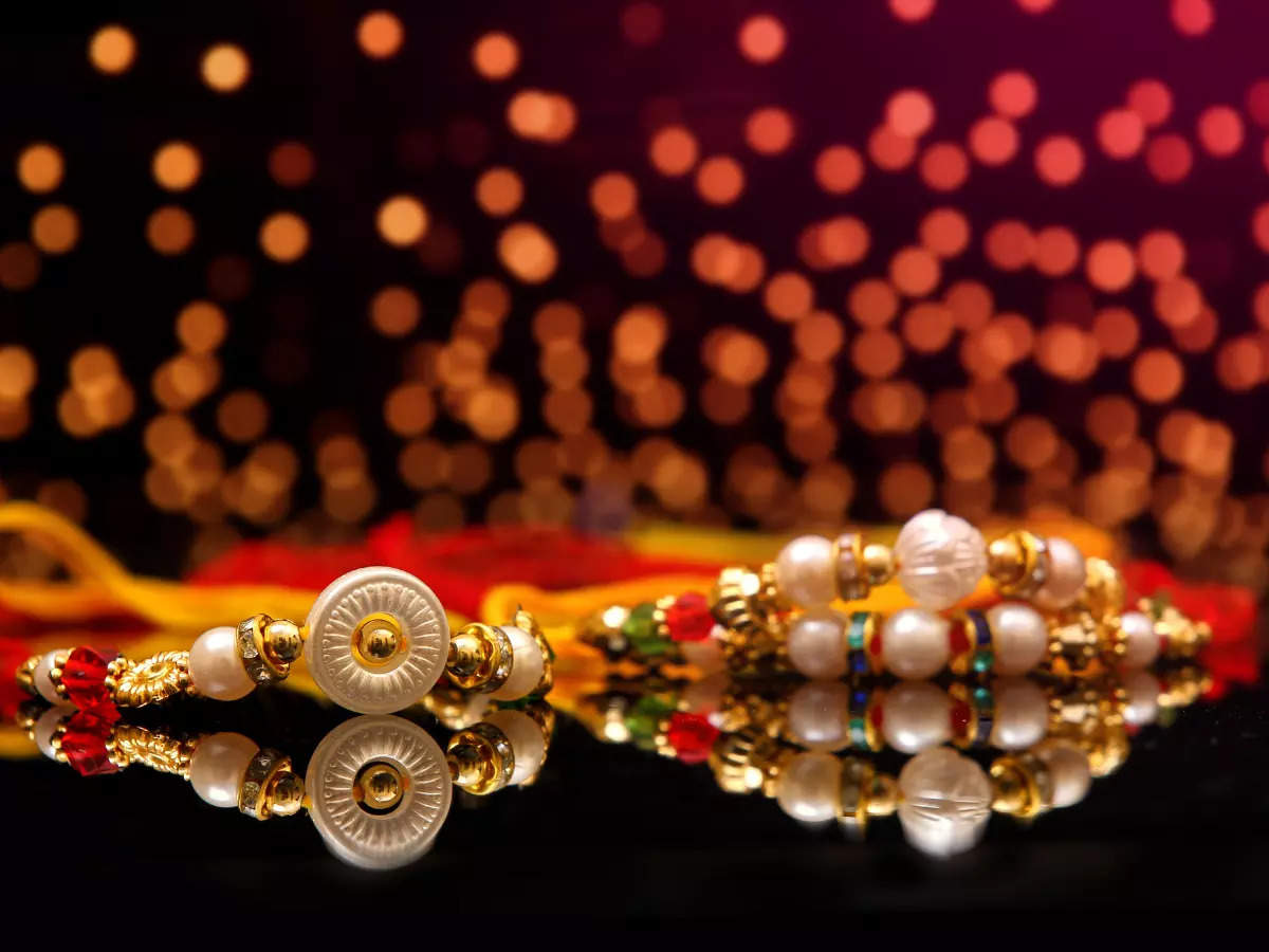 Happy Raksha Bandhan 2021: Top 50 Rakhi Wishes, Messages, Quotes and Images  to share with your siblings - Times of India