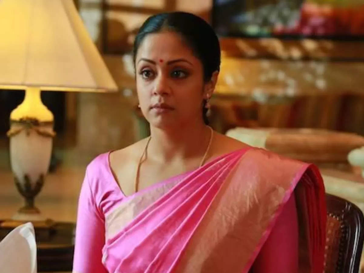 Director clarifies on Jyotika's controversial speech on Thanjavur temple | Tamil  Movie News - Times of India