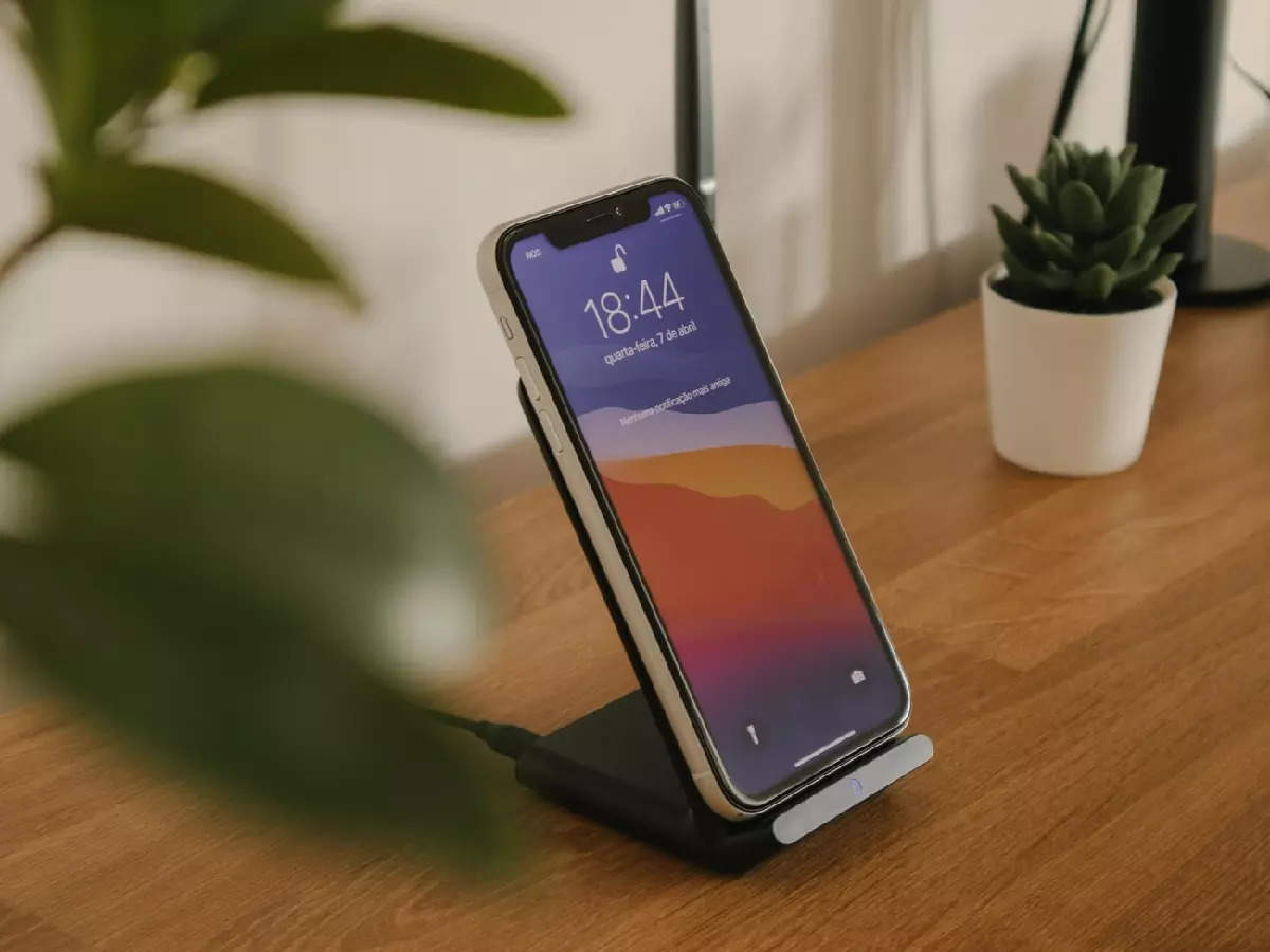 best wireless smartphone charger