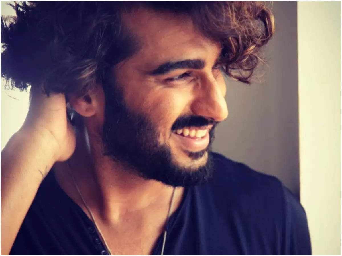 Arjun Kapoor's infectious smile in these pics will make you forgive him for  wishing a 'Happy Monday' on Tuesday | Hindi Movie News - Times of India