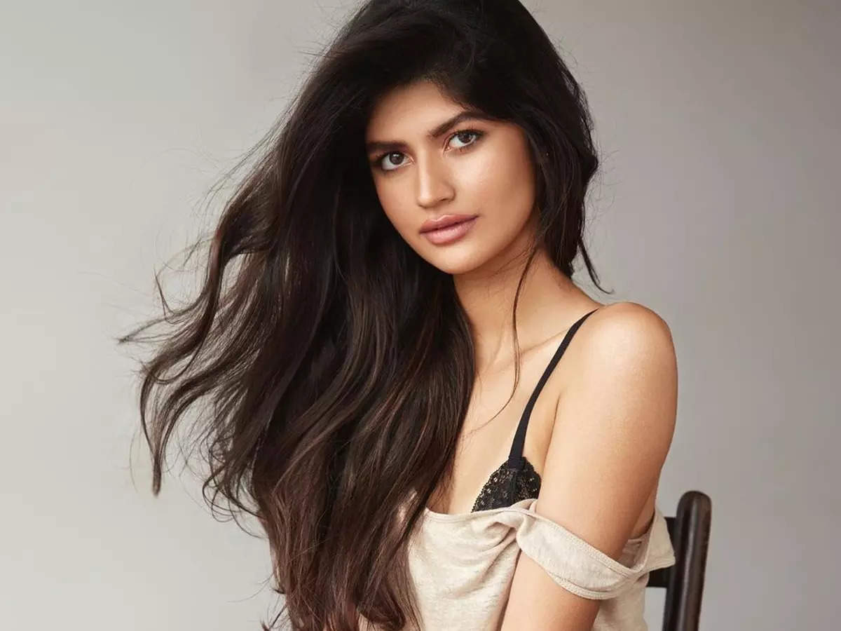 Anjini Dhawan trains hard for her big Bollywood debut | Hindi Movie News - Times of India