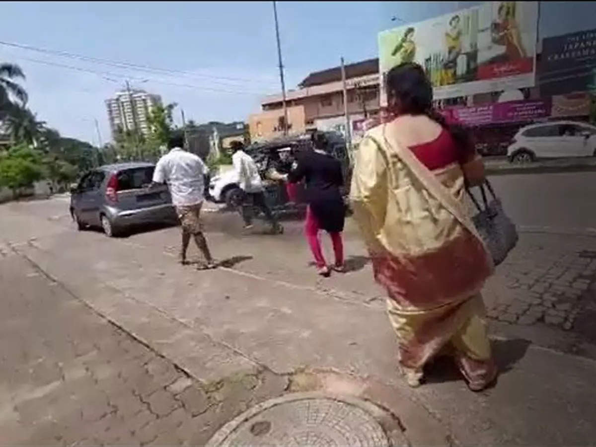 Karnataka: Video of man attempting to snatch bag from woman part of mock drill, says police