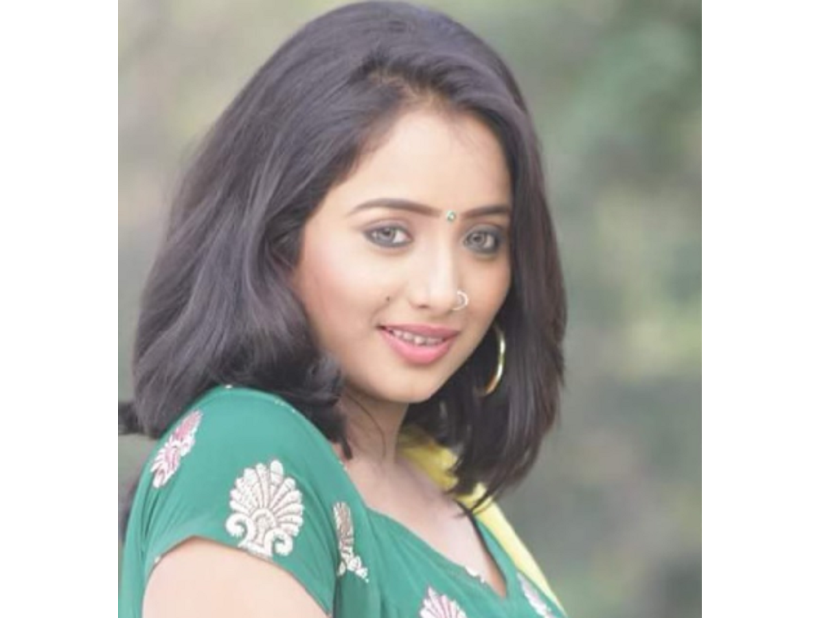 Rani Chatterjee takes up 10 years challenge; shares a throwback photo from  the 2010 film 'Diljale' | Bhojpuri Movie News - Times of India