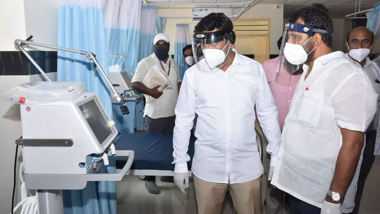 Health minister K Sudhakar inspects a hospital in Mysuru. (File photo)