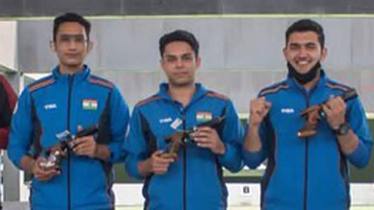 Team India won the men's 25m rapid fire pistol event at ISSF Junior World Championship ( @kheloindia Twitter handle)