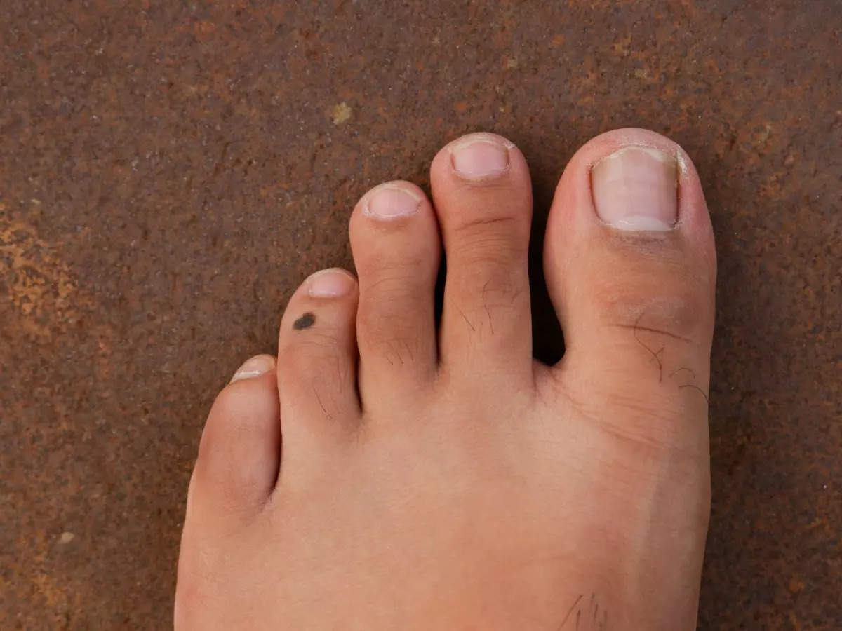 Your personality explained, based on the shape of your foot - Times of India