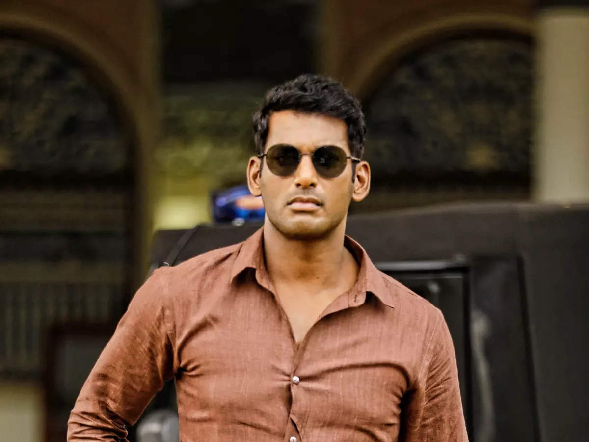 Vishal to play a cop again, in Laththi | Tamil Movie News - Times of India