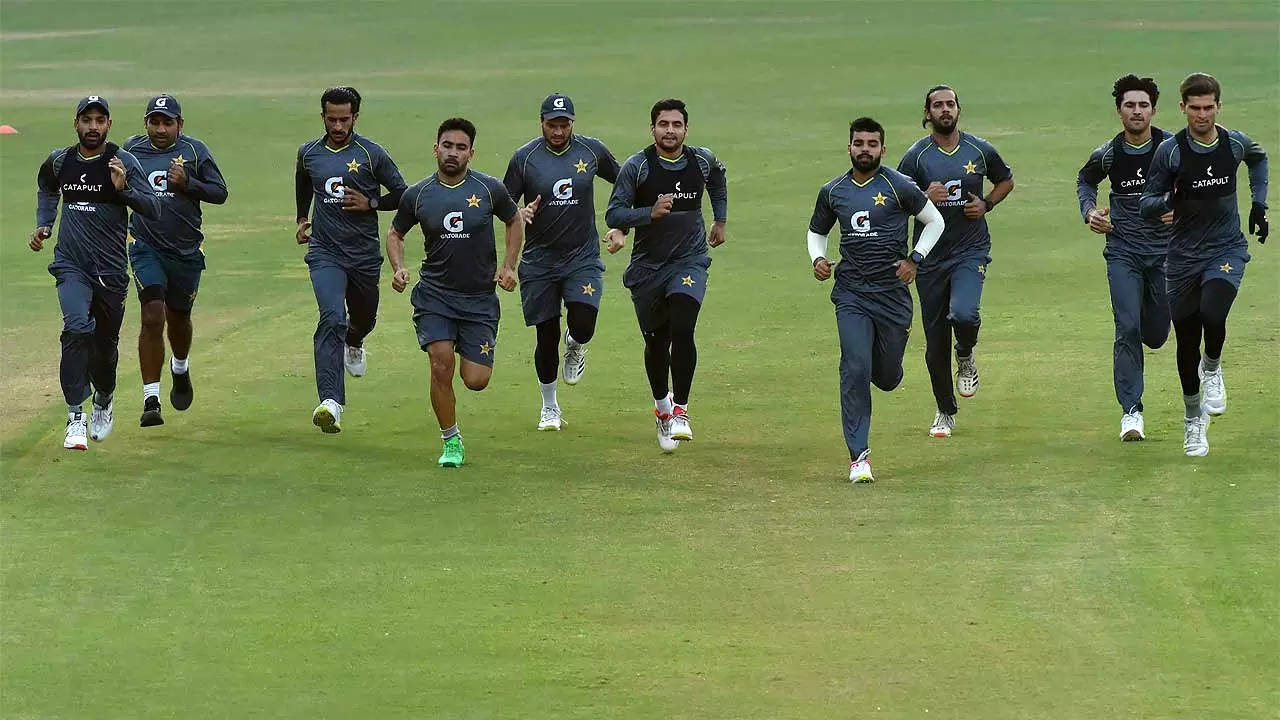 Pakistani cricketers during a team practice session. (AFP Photo)