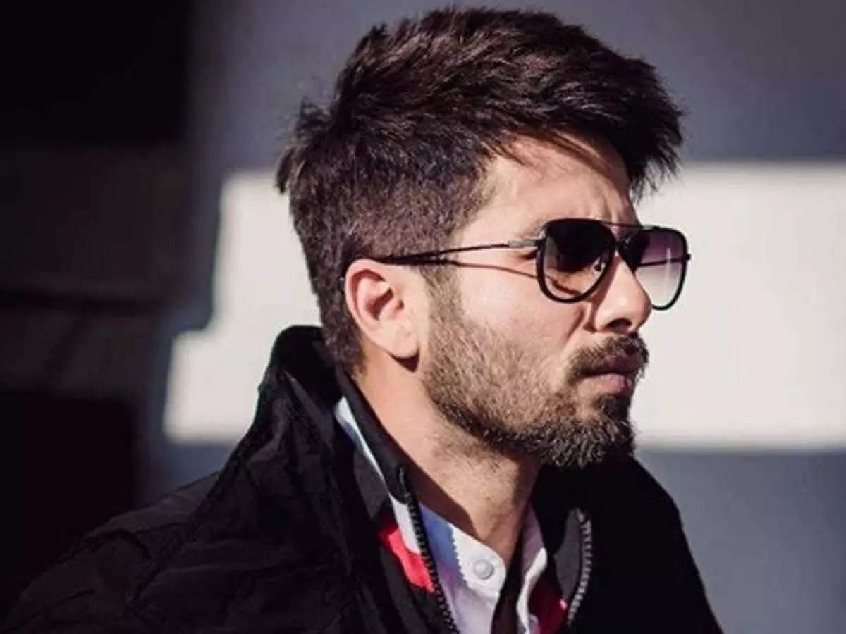 Shahid Kapoor to star in 'full-blown' actioner titled 'Bull' | Hindi Movie  News - Times of India