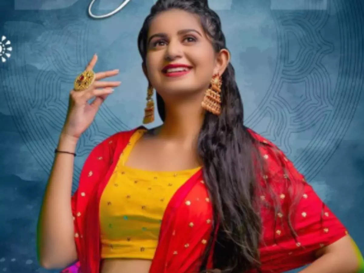 Kinjal Dave on performing in the USA: I feel grateful as we were finally  able to celebrate Navratri this year | Gujarati Movie News - Times of India