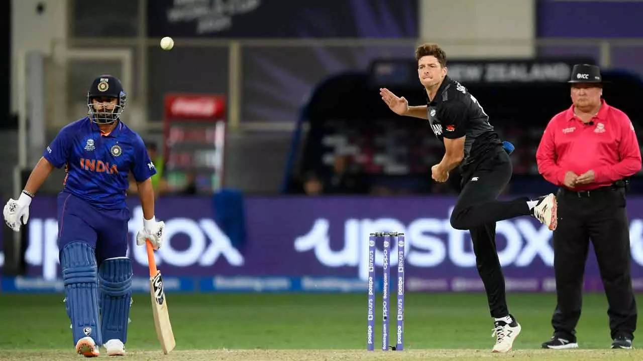Mitchell Santner in action in New Zealand's match against India, which the Black Caps won (AFP Photo)