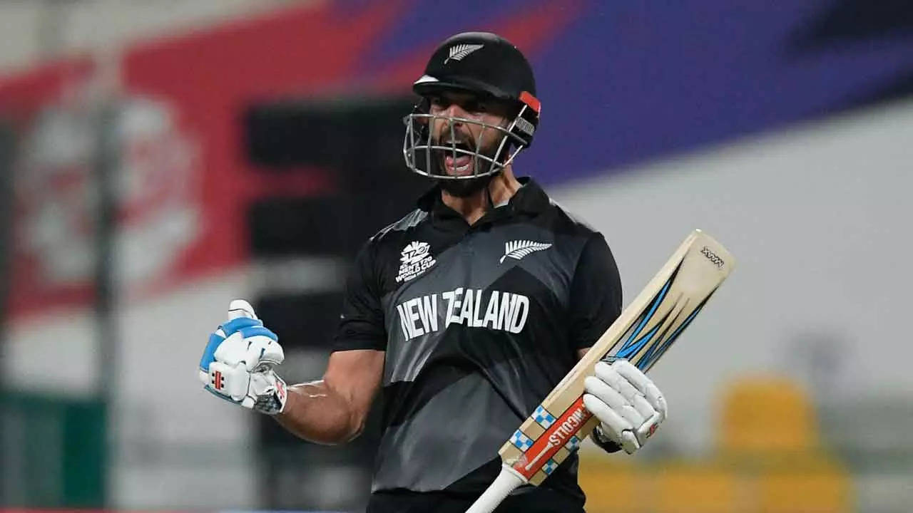 Daryl Mitchell scored a match-winning 72 not out for New Zealand against Engalnd in the first semifinal of the T20 World Cup (Photo: AFP/ICC)