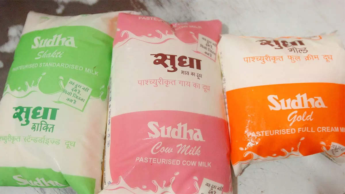 महंगाई की मार! सुधा दूध की कीमतों में एक बार फिर से हुई बढ़ोतरी - Effect of inflation! Sudha milk prices hiked once again