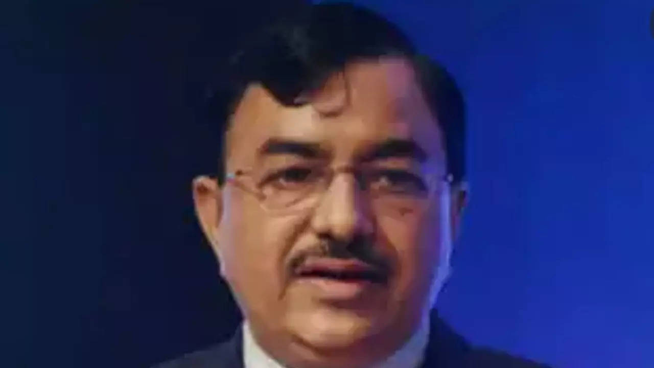 Chief election commissioner Sushil Chandra